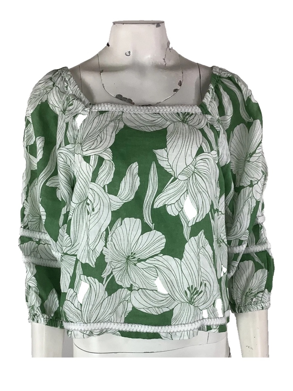 Tahari Sz M 100% Flax Linen Floral Embroider Vacation Beach Peasant Top Green